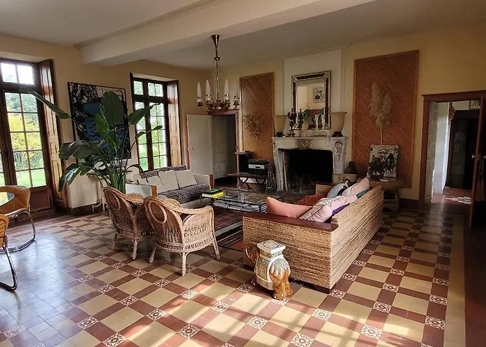 빌라 Nouveau! Propriete Historique Avec Piscine, Proche Chateaux De La Loire Et Futuroscope *