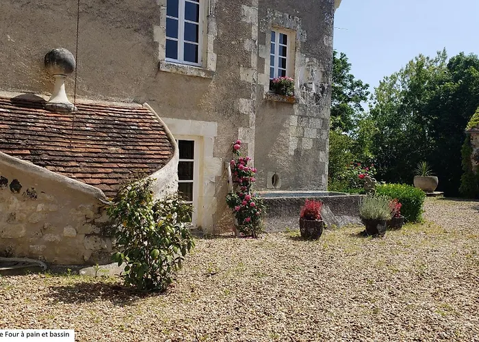 빌라 Nouveau! Propriete Historique Avec Piscine, Proche Chateaux De La Loire Et Futuroscope Les Ormes (Vienne)