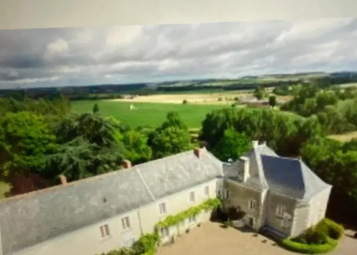 빌라 Nouveau! Propriete Historique Avec Piscine, Proche Chateaux De La Loire Et Futuroscope *