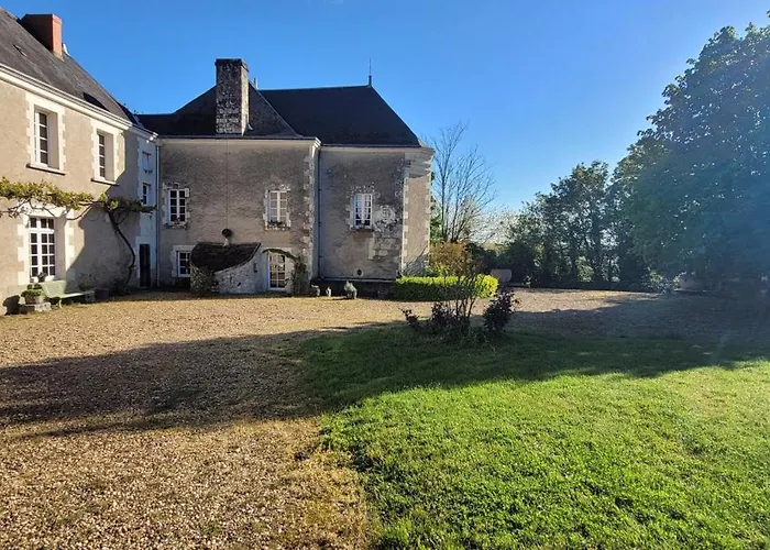 Nouveau! Propriete Historique Avec Piscine, Proche Chateaux De La Loire Et Futuroscope 빌라