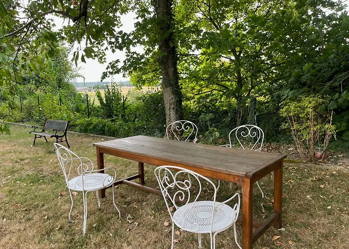 Nouveau! Propriete Historique Avec Piscine, Proche Chateaux De La Loire Et Futuroscope 빌라 *